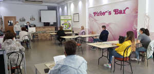 Apertura del curso Servicios de Bar y Cafetería (HOTR0508) Ed. 1 en Villanueva de la Reina