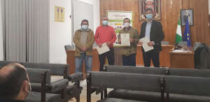 Entrega de diplomas del curso Elaboración de productos a raíz del aceite de oliva Ed. 6 en Mengíbar