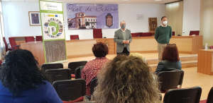 Entrega de Diplomas del curso Elaboración de productos a raíz del aceite de oliva Ed. 7 en Peal de Becerro